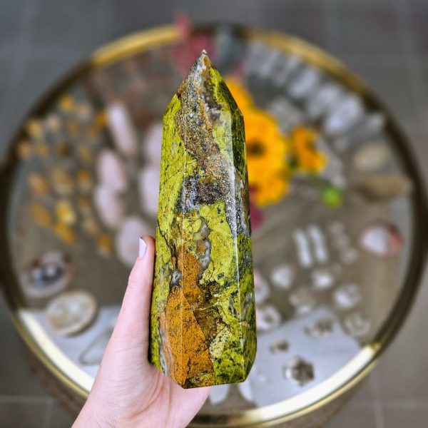 Zelený opál obelisk - Krystaly Dória